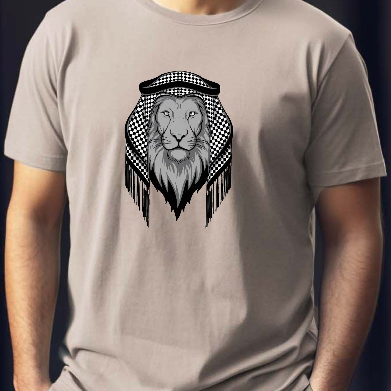 Nine 11 Regal Lion With Keffiyeh Print Men's Short Sleeve T-shirt, Comfy Stretchy Trendy Tees For Summer, Casual Daily Style Fashion Clothing - Nine 11